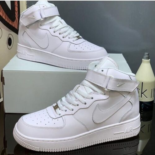 AIRFORCE 1 TRIPPLE WHITE HIGHTOP